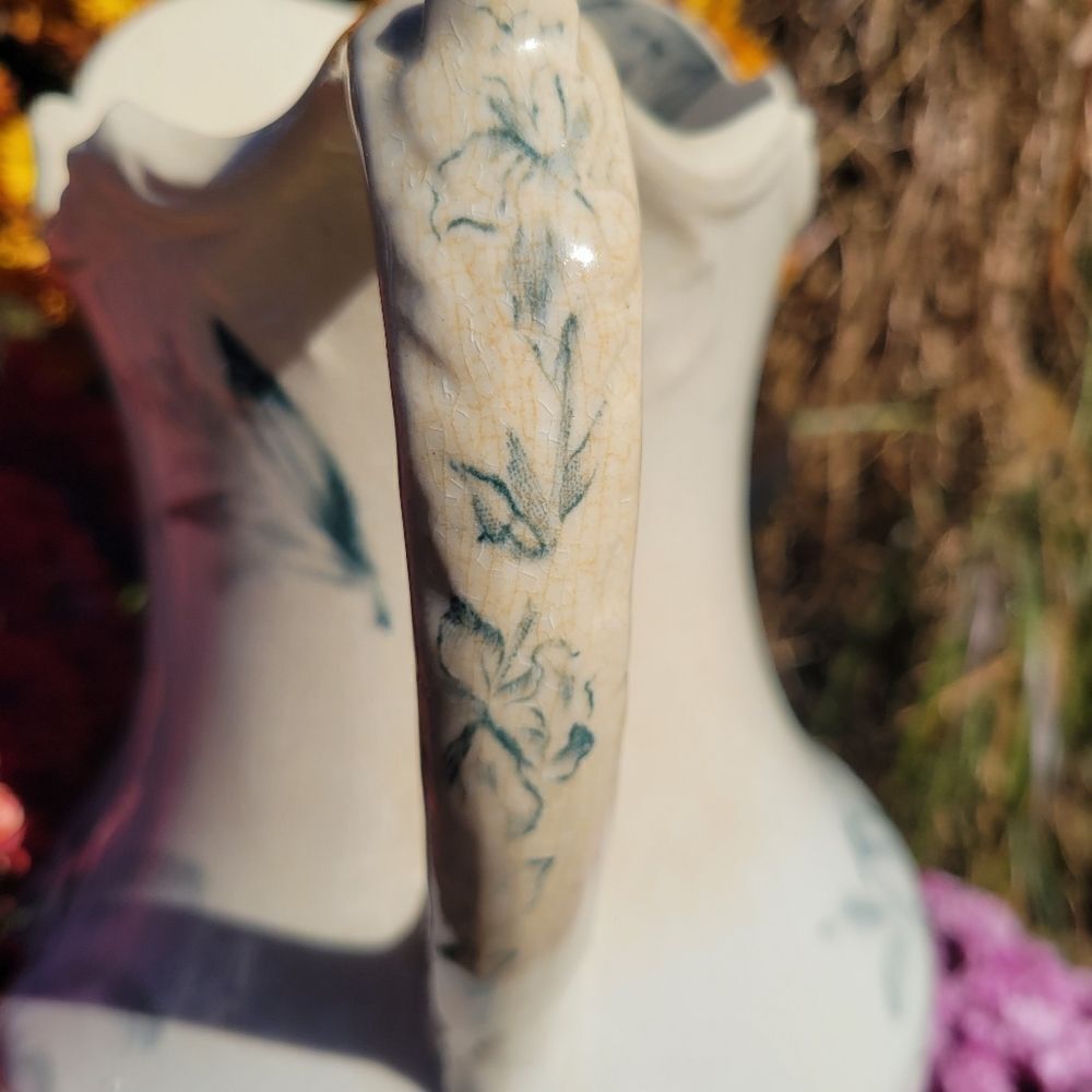Vintage Pitcher - Picture 6 of 16
